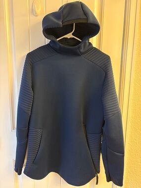 Under Armour Blue Quilted-Panel Performance Hooded Pullover